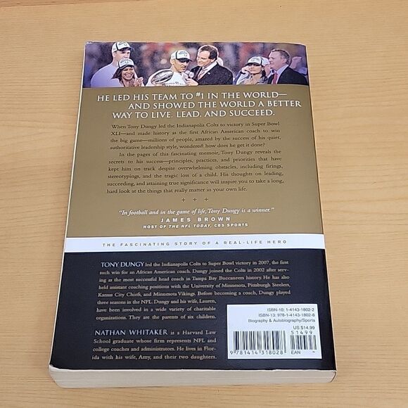 6 paperback books about football - Picture 15 of 15